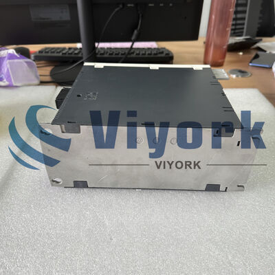 Schneider LXM32MD72N4 MOTION SERVO DRIVE LEXIUM 32 3PHASE SUPPLY 208/480V NEW