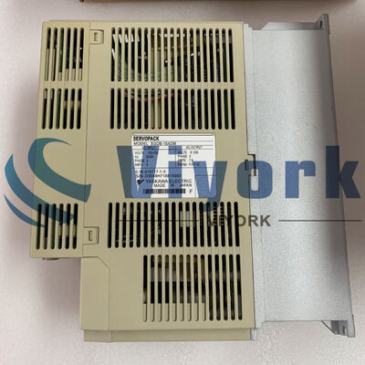 Yaskawa SGDB-10ADM SERVO DRIVE NEW