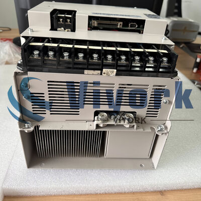 Yaskawa SGDH-60AE SERVO DRIVE 6KW 0-230VAC 3PH NEW
