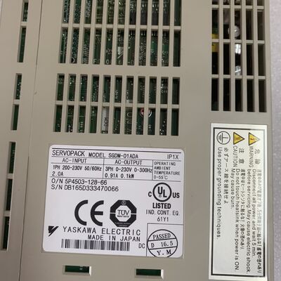 NEW Yaskawa SGDM-01ADA SERVO AMPLIFIER 2AMP 3PH 200/230VAC 50/60HZ 100W