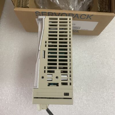 NEW Yaskawa SGDM-01ADA SERVO AMPLIFIER 2AMP 3PH 200/230VAC 50/60HZ 100W