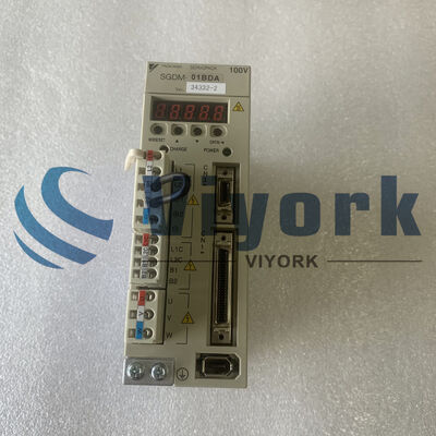 Yaskawa SGDM-01BDA SERVO AMPLIFIER 2AMP 3PH 200/230VAC 50/60HZ 100W NEW
