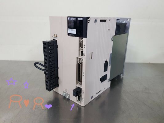 Yaskawa SGDV-120A01A AC সার্ভো অ্যামপ্লিফায়ার 200-230V 7.3A 1.5KW নতুন