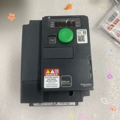 SCHNEIDER ATV320U04N4C ইনভার্টার 0.5HP 380-500V 0.37KW 50/60HZ নতুন